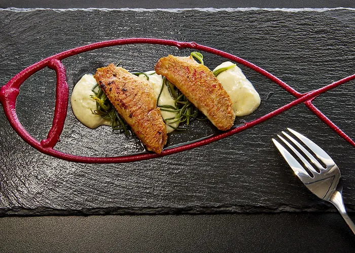 Отель De Sol & 5*