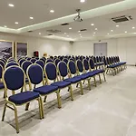 وسبا دي سول فندق ثيرا
