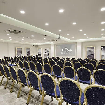 De Sol & Fira (Santorini)