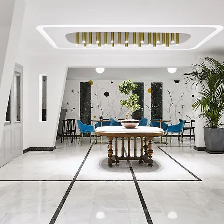 De Sol & 5* Fira (Santorini)