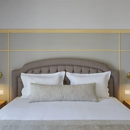 德索尔酒店及spa中心 5* 费拉